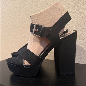 Circus by Sam Edelman Black Strappy Sandals